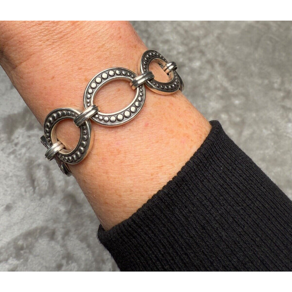 Brighton Hamlets Love Oval Link Silver Tone Adjustable Bracelet - Picture 2 of 4